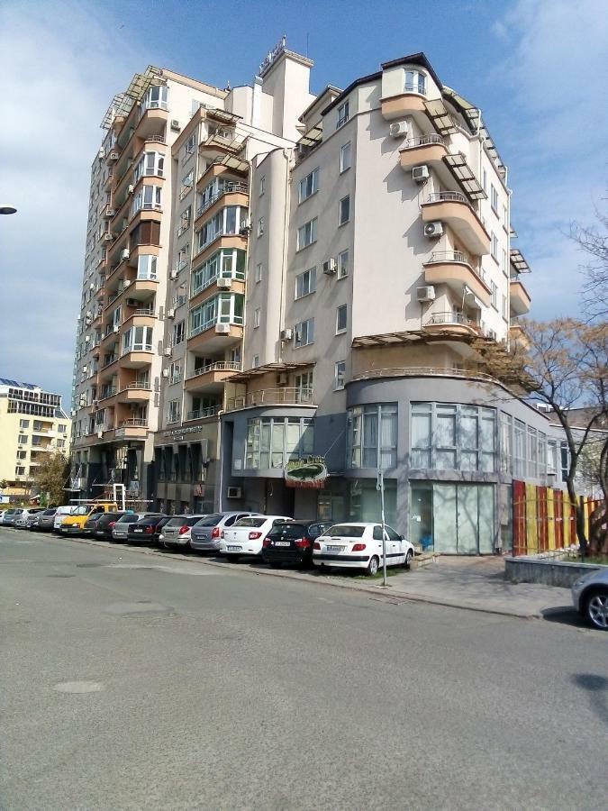 Appartamento Апартамент Зорница Burgas Esterno foto